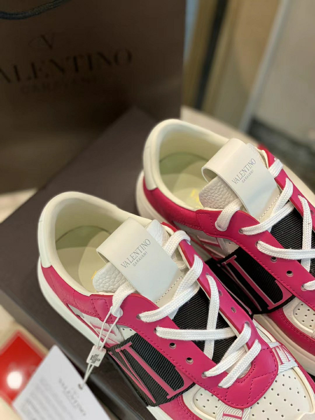 Valenti Low Top VL7N White Calfskin Pink Canvas 993750