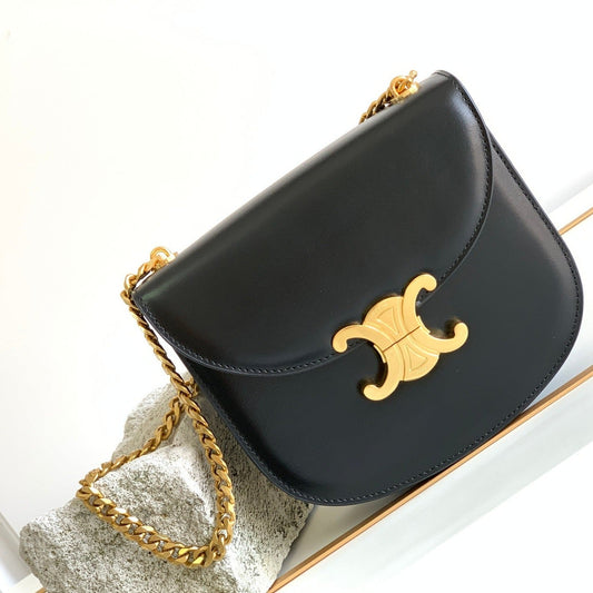 teen besace triomphe 18.5 black calfskin with chain