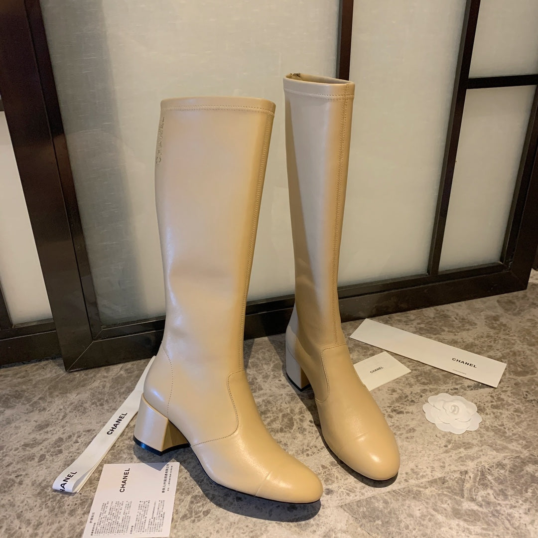 CC High Boots 50mm In Beige Lambskin 940083