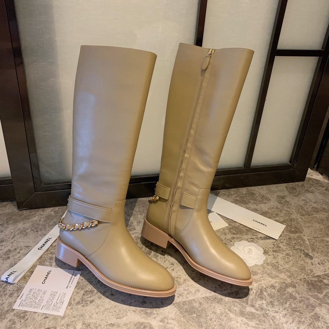 CC High Boots 35mm In Beige With Chain Cowhide 940093