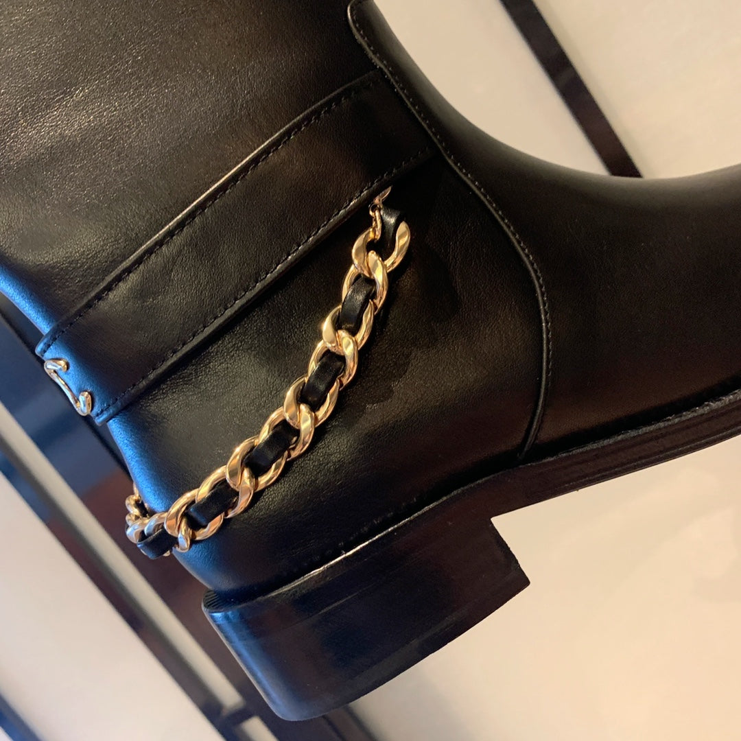 CC High Boots 35mm In High With Chain Cowhide 940094