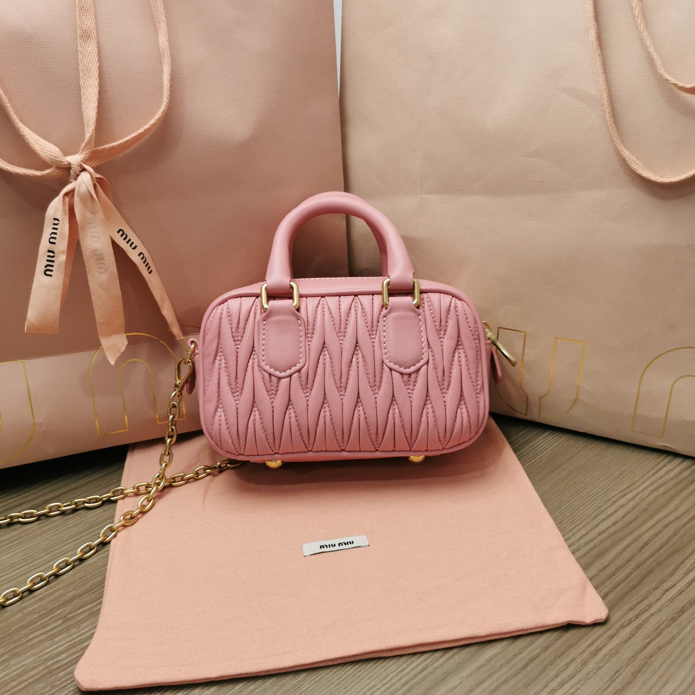 TOO PRETTY 17 HANDBAG IN HOT PINK LAMBSKIN