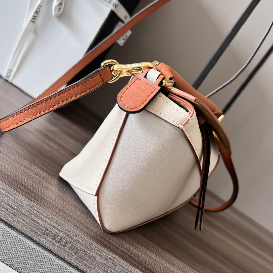 Mini Puzzle bag in soft grained 18cm White and Tan Calfskin