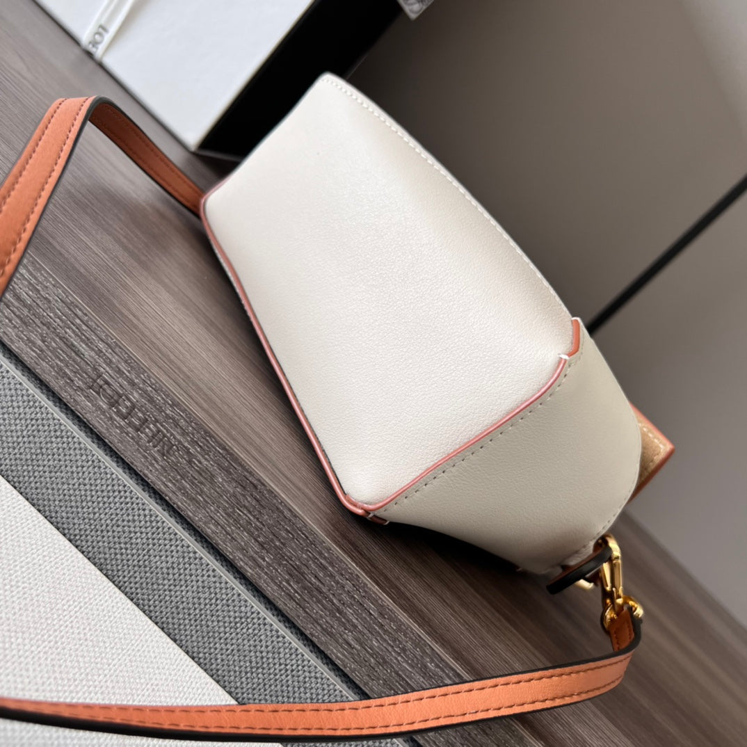 Mini Puzzle bag in soft grained 18cm White and Tan Calfskin