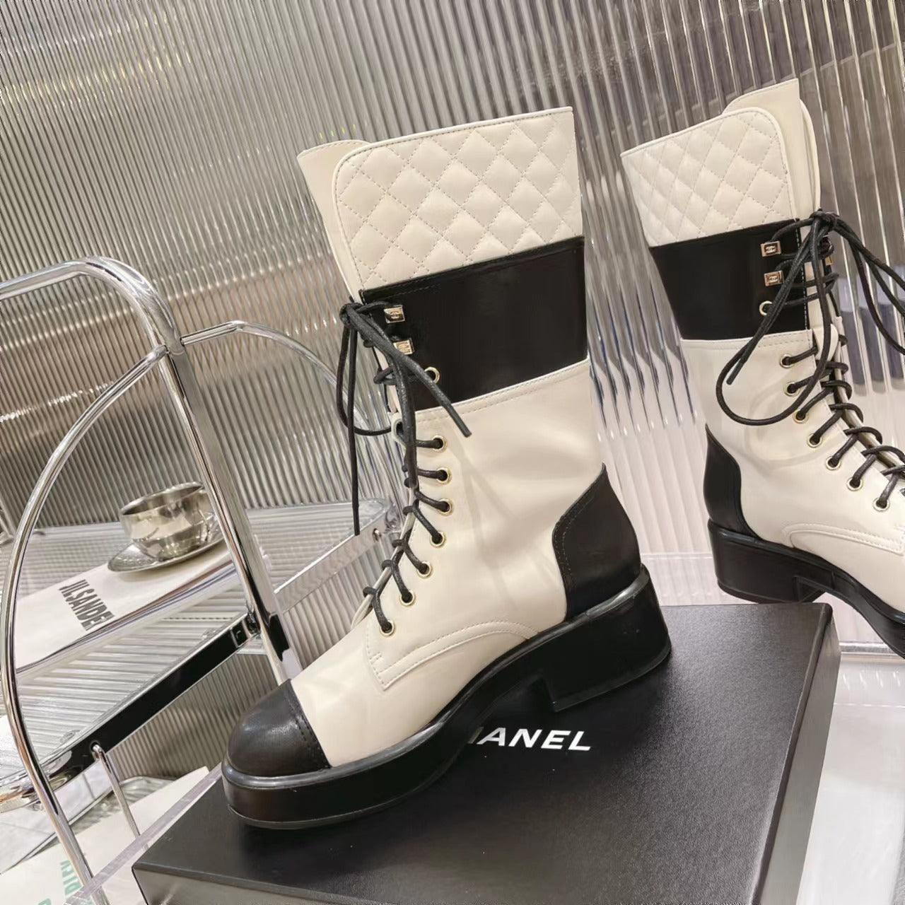 CC High Boots 45mm White Mix Black Quilted Cowhide