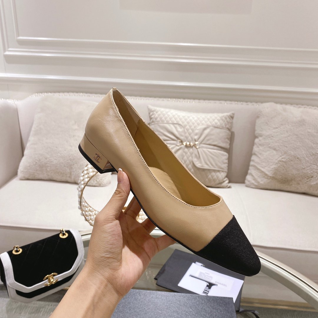 cc pump 2.5 beige black lambskin