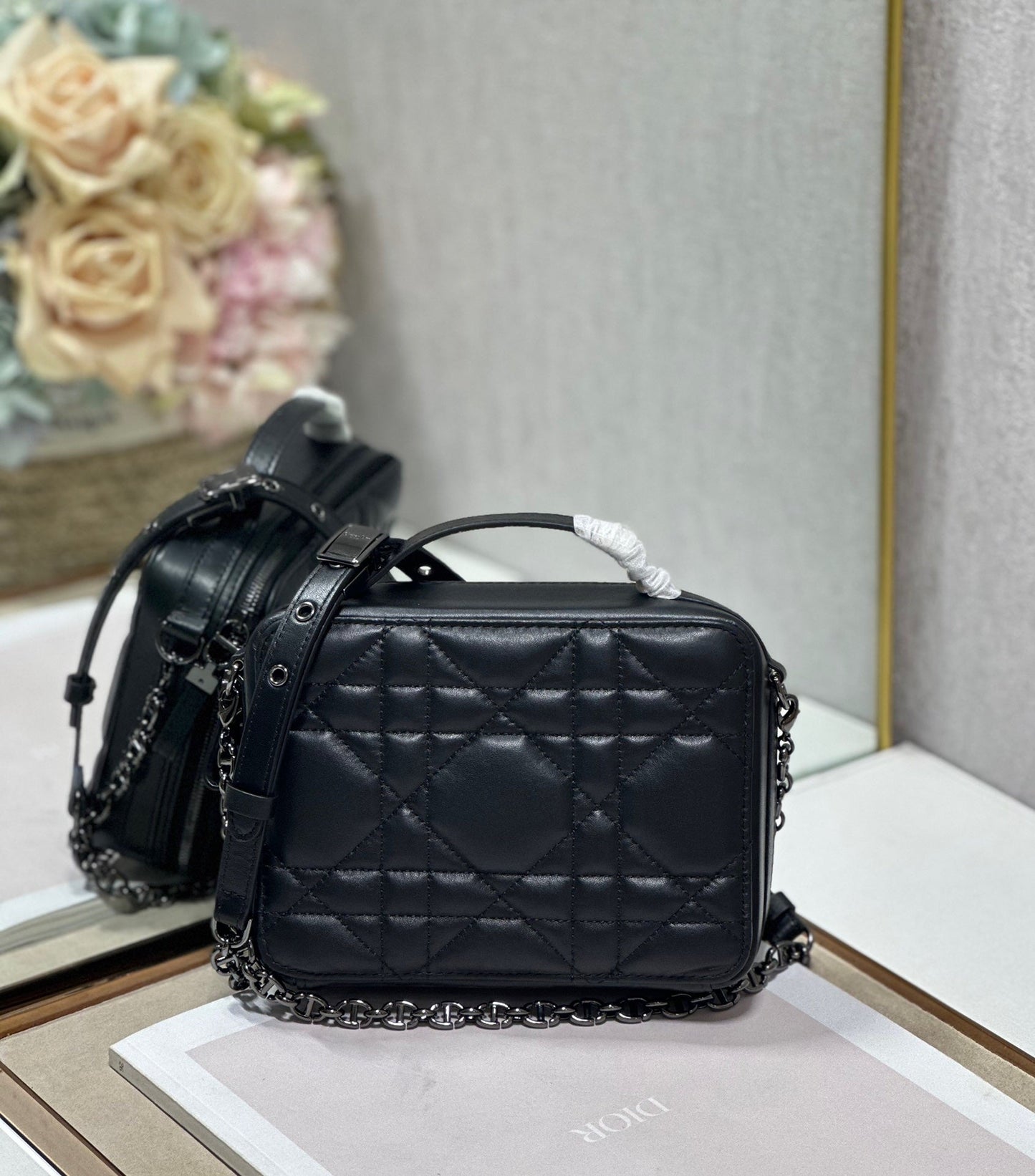 cd caro box 18 all black calfskin