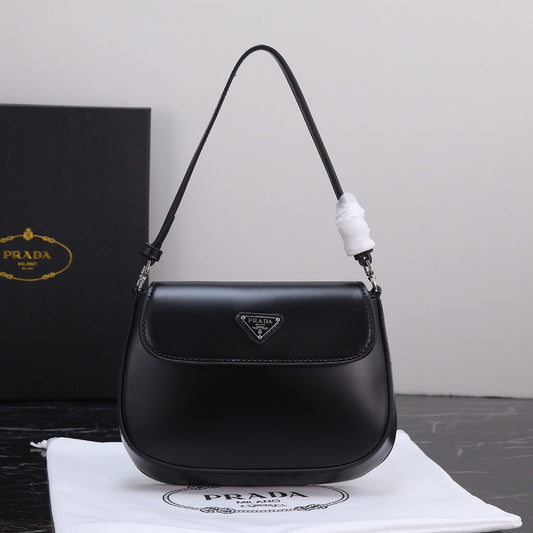 PRA 23 BAG IN BLACK CALFSKIN SILVER HARDWARE