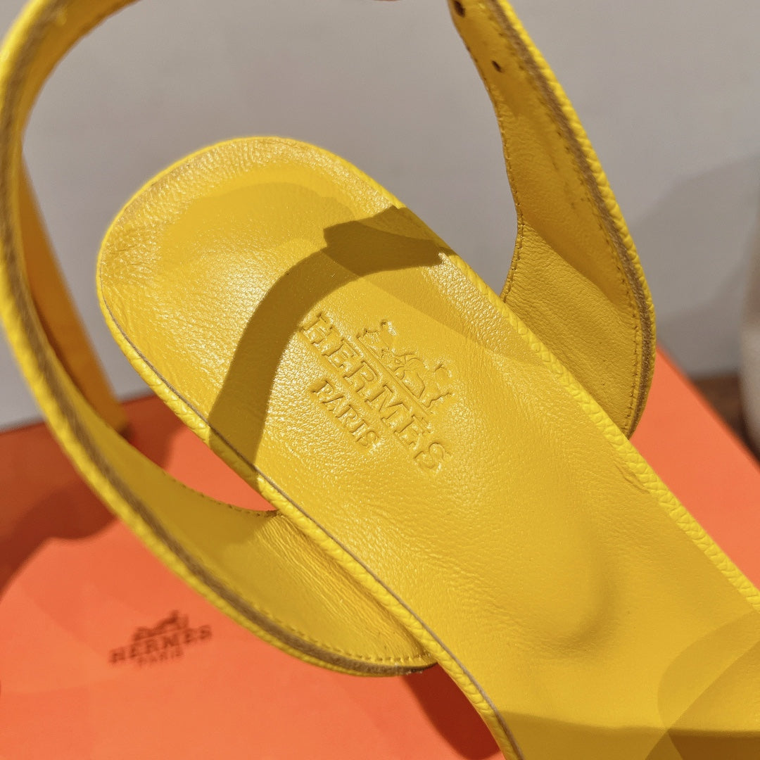 SLINGBACK SANDAL ETERNITE 105 YELLOW LAMBSKIN