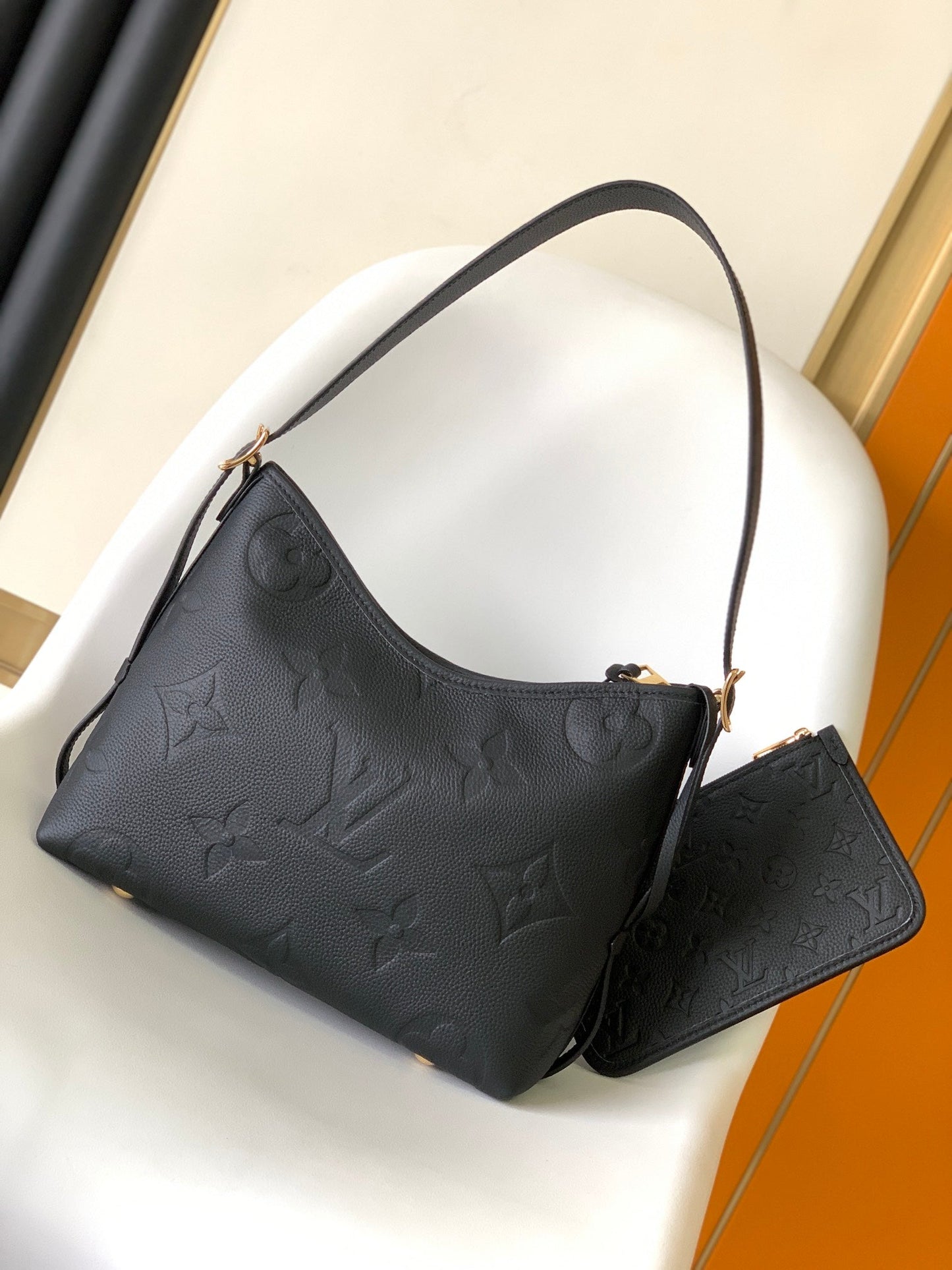 CARRYALL PM 29 BLACK MONOGRAM GRAINED COWHIDE LEATHER