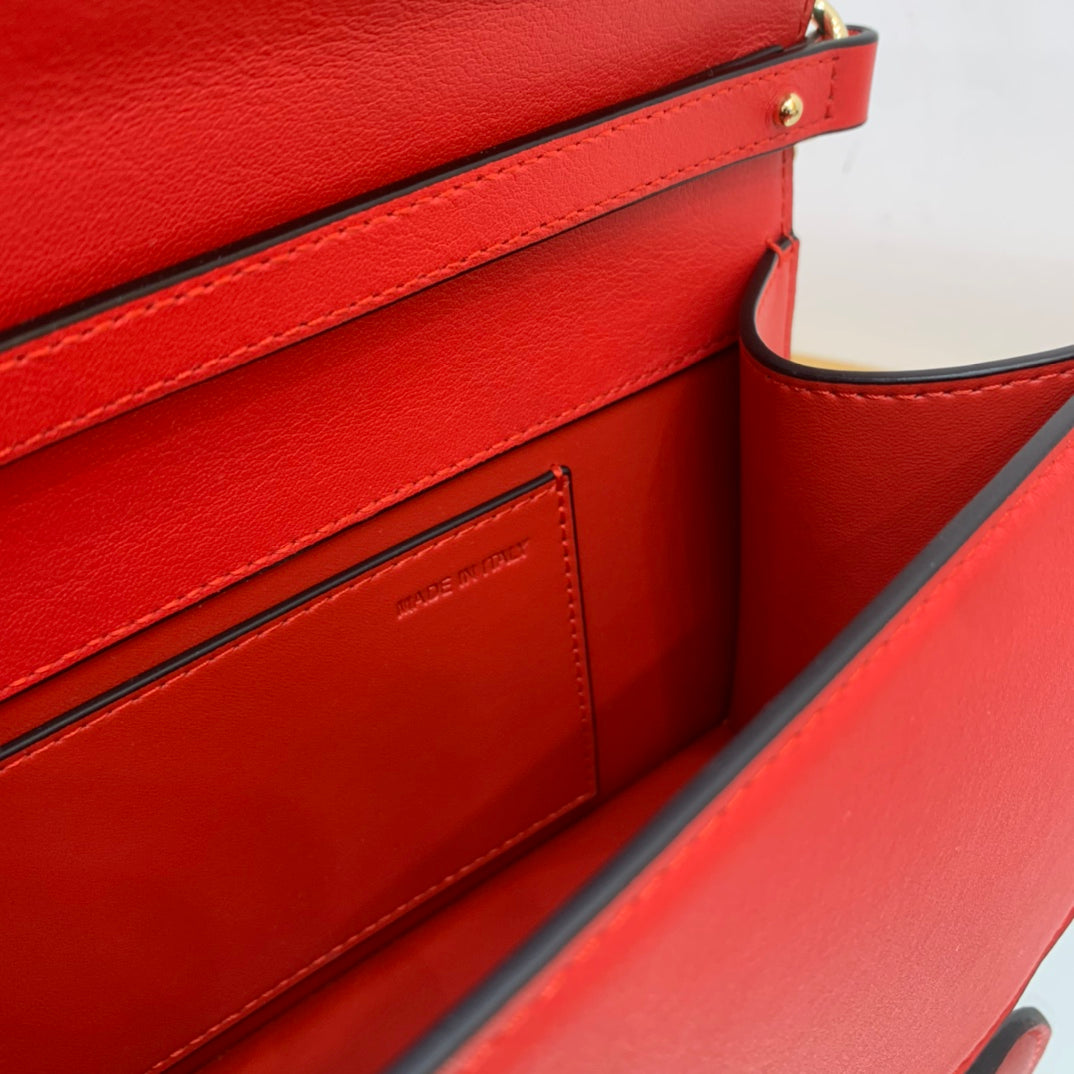 valenti loco 27 red calfskin