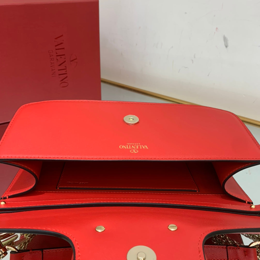 valenti loco 27 red calfskin