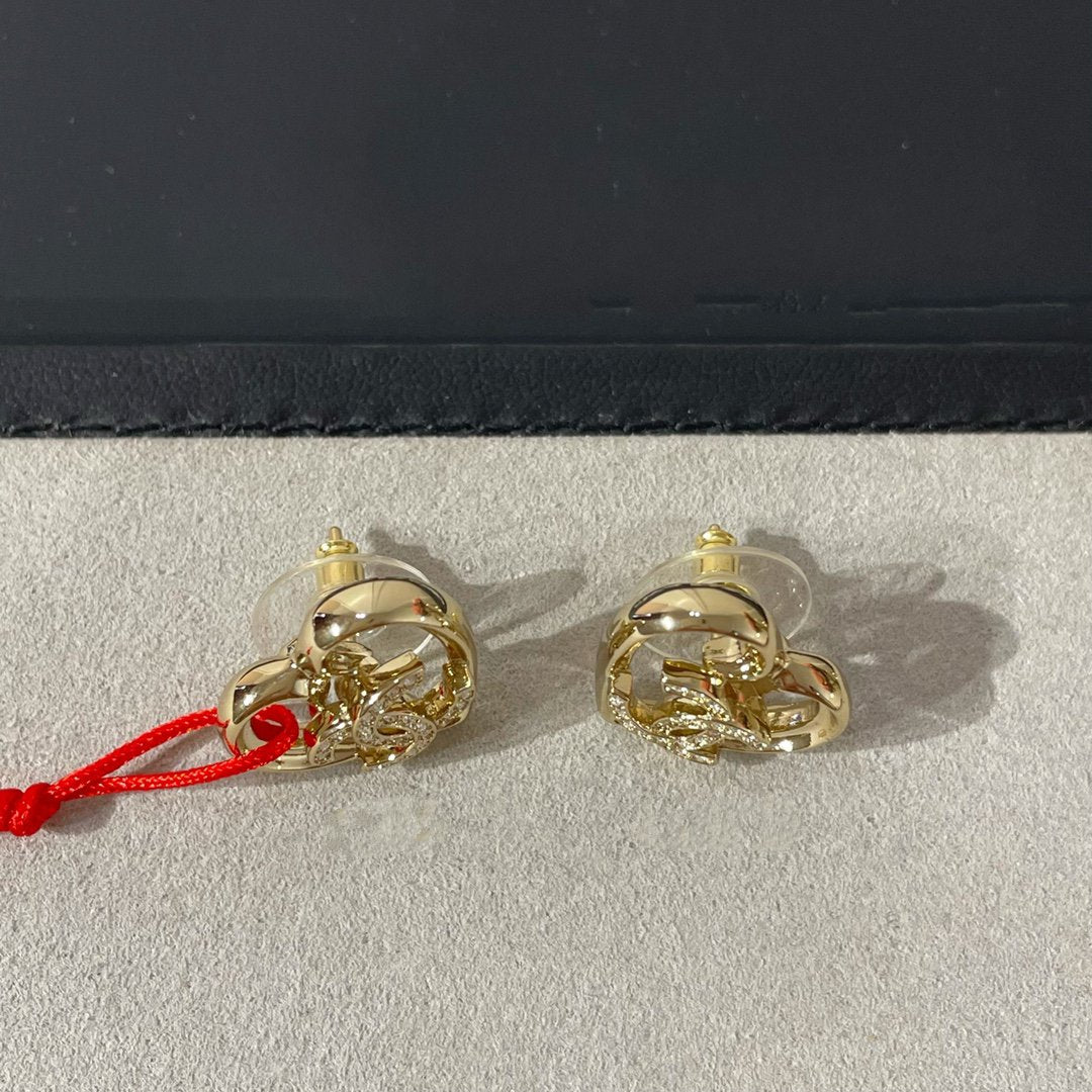 cc diamond heart light gold earrings