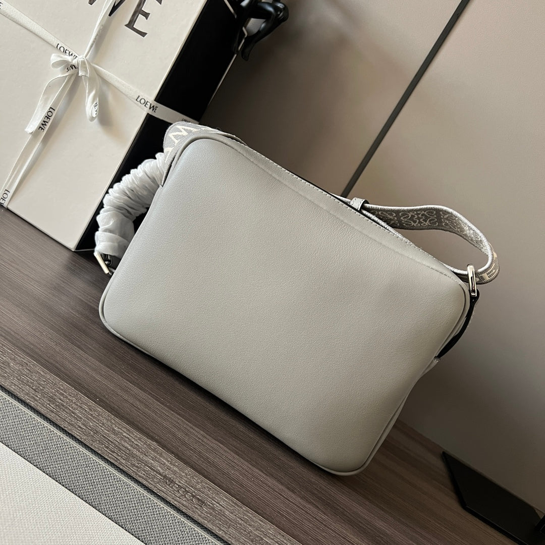 Loew Military Grey Leather Messager Bag