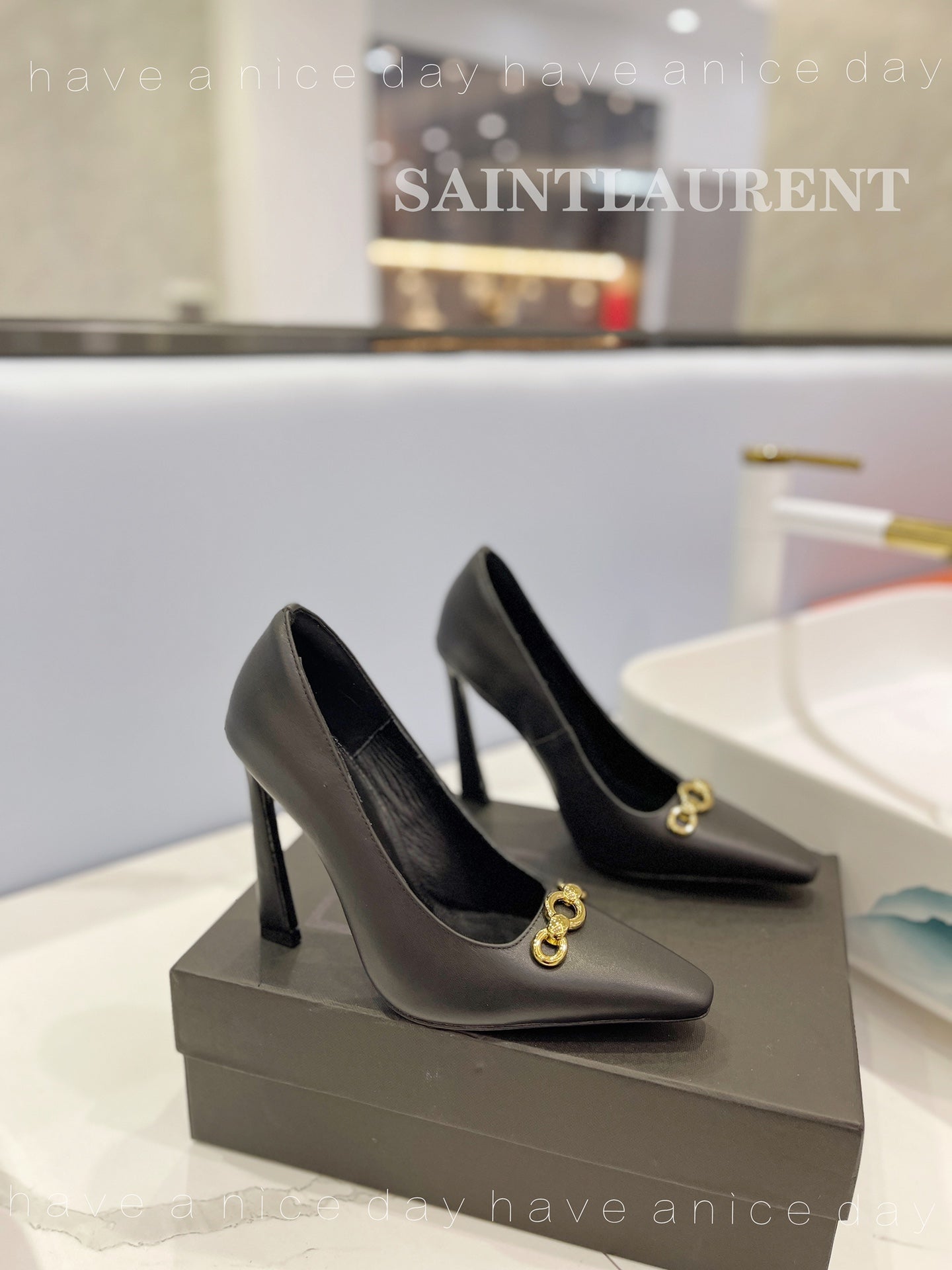 SL SILVANA CHAIN PUMPS BLACK CALFSKIN