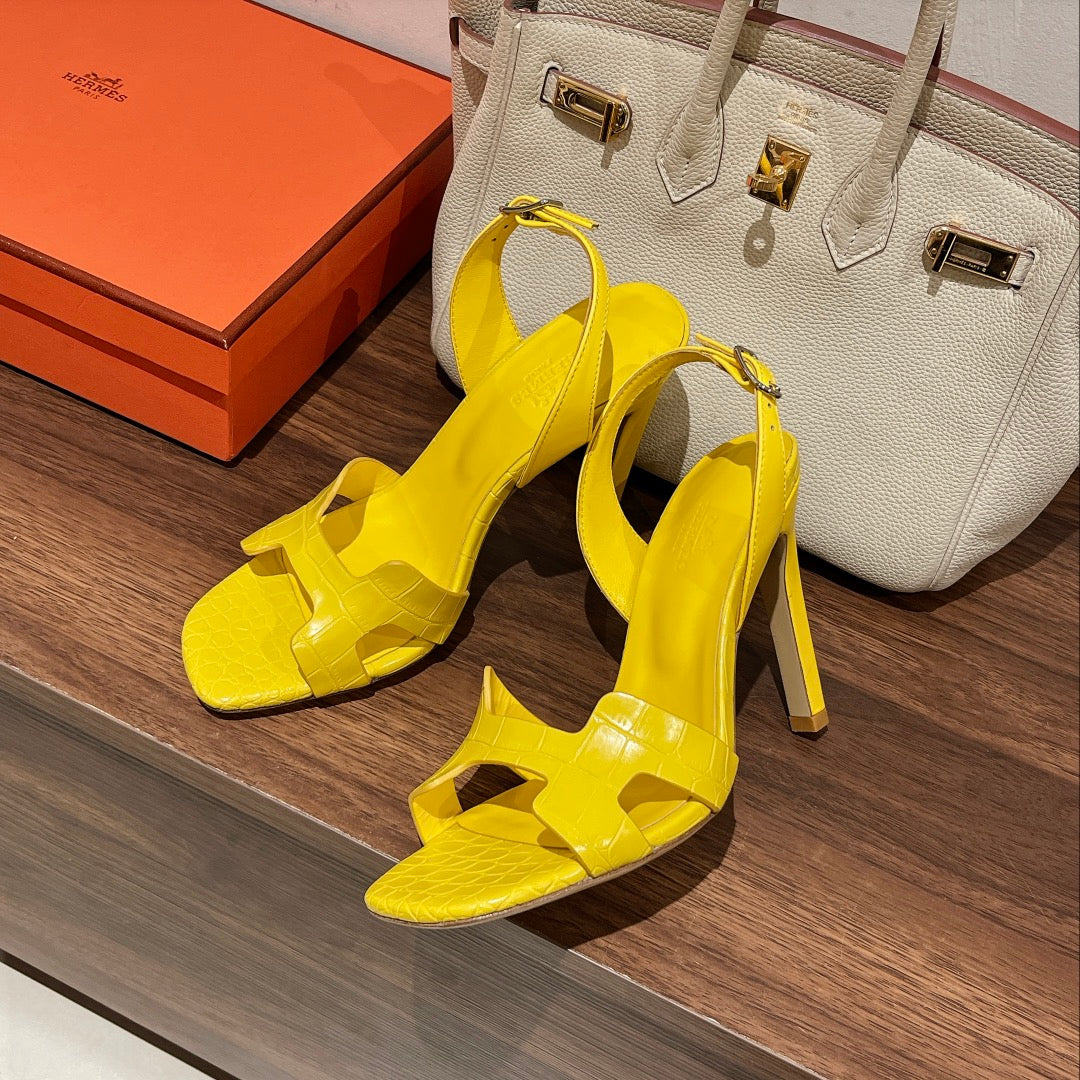 SLINGBACK ETERNITE 105 YELLOW LAMBSKIN AND CROCODILE LEATHER