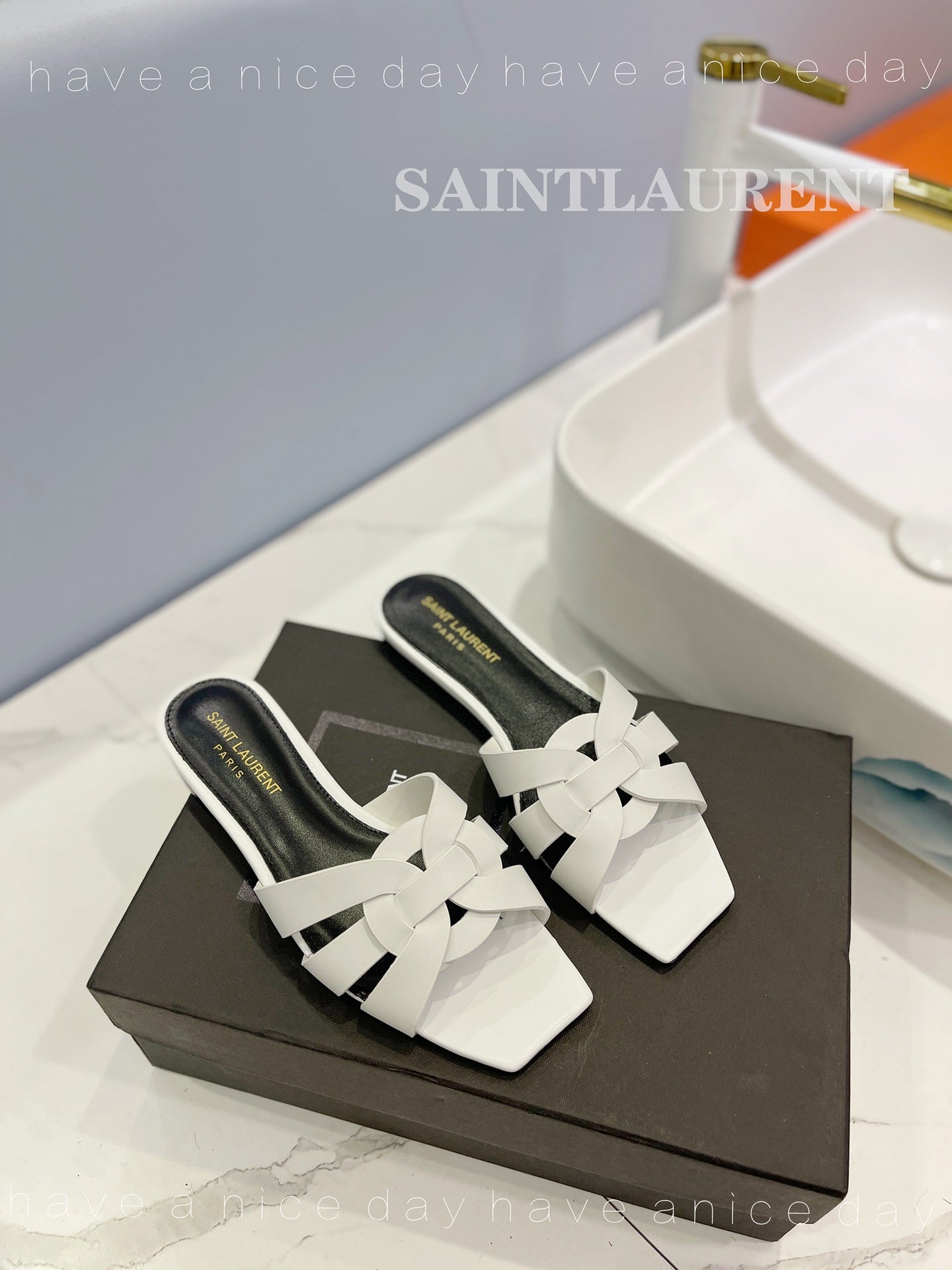 SL TRIBUTE SLIPPERS WHITE CALFSKIN