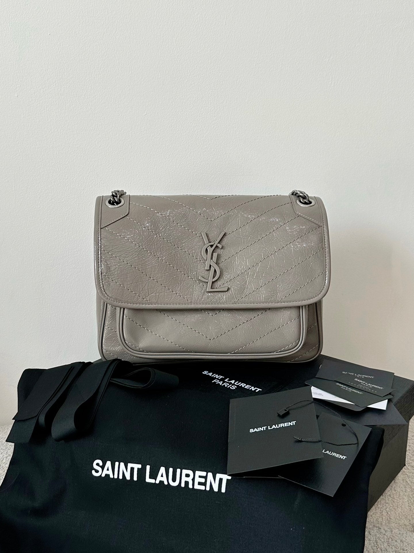 YSL Niki Medium Bag 28cm Grey Crinkled Vintage Leather