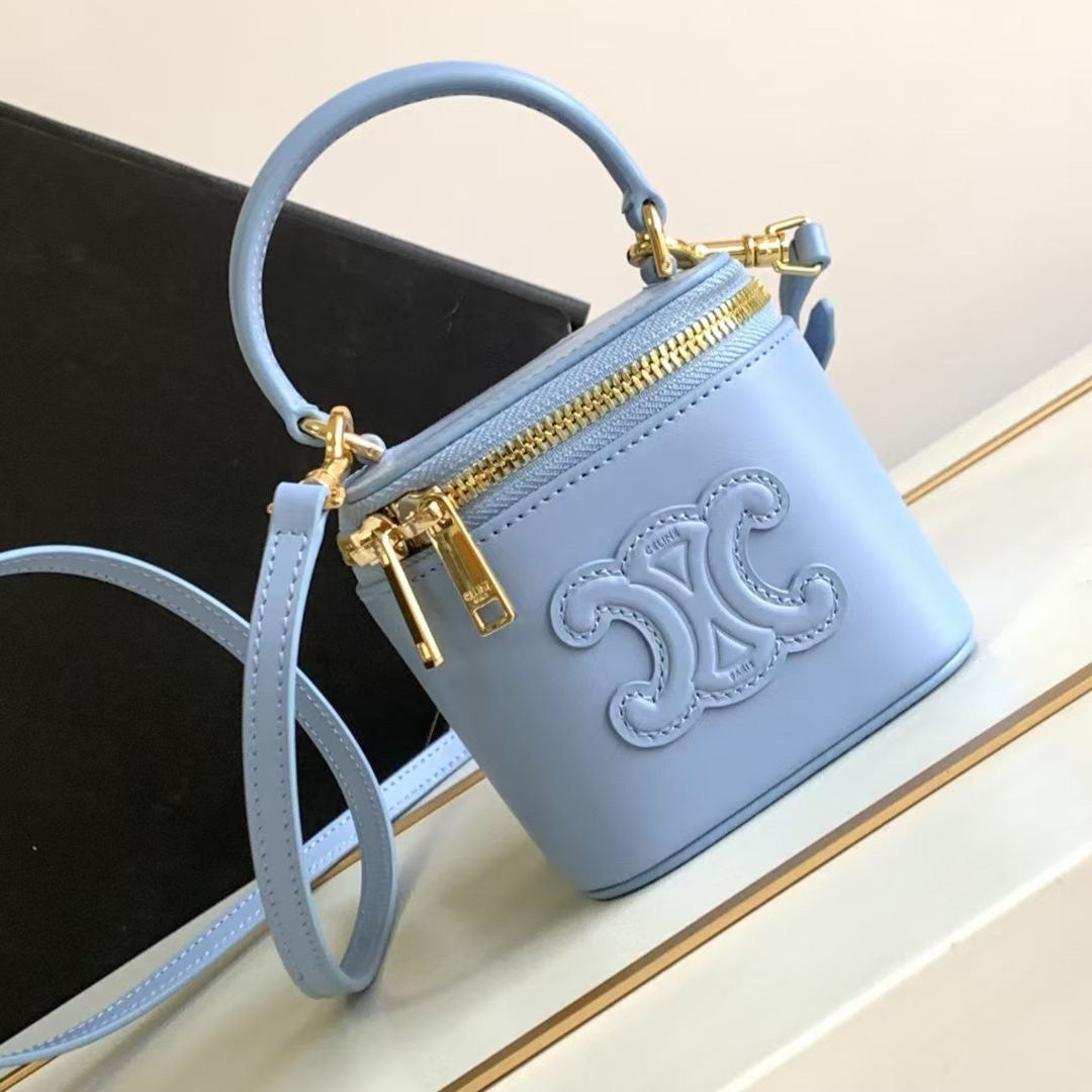 MINI VANITY CASE TRIOMPHE SKY BLUE CALFSKIN