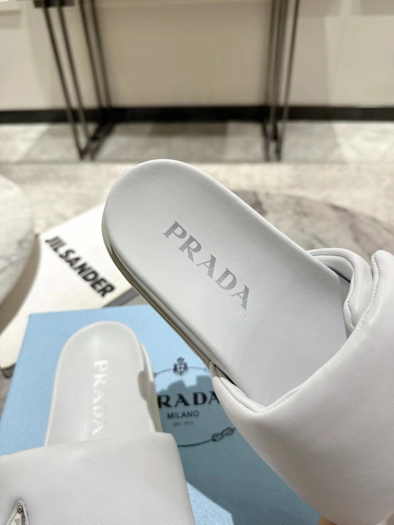 PRA SHEARLING SLIDES WHITE LAMBSKIN