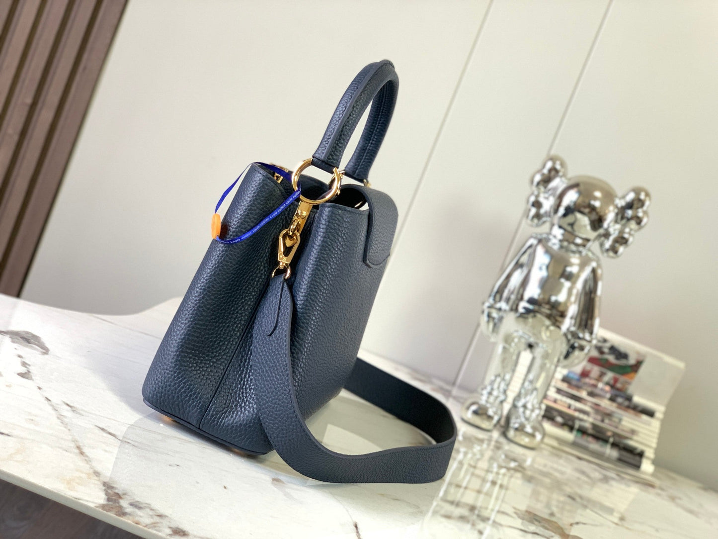 capucines mm 31.5 midnight blue taurillon leather gold hardware