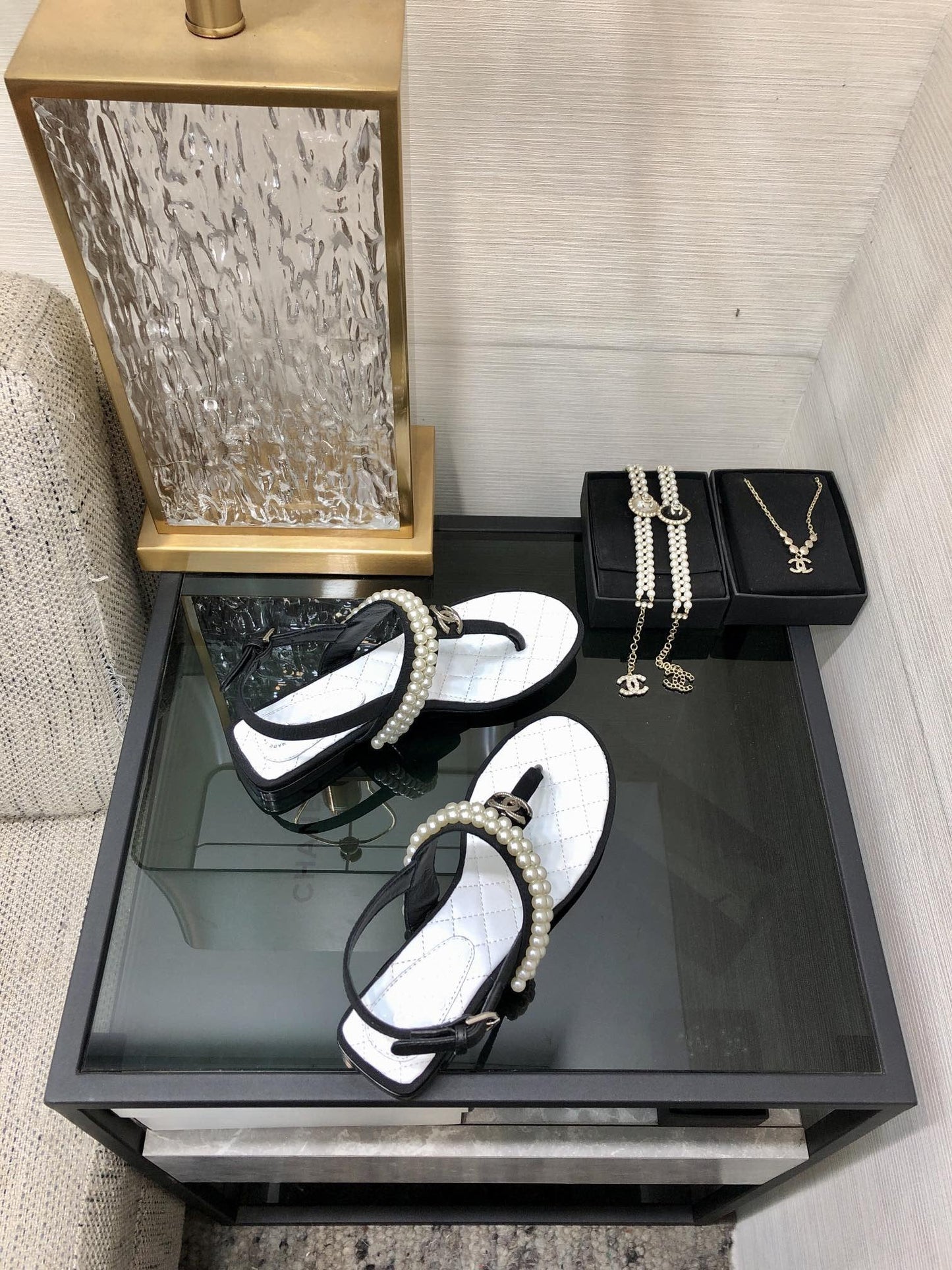 cc sandal white black lambskin mop