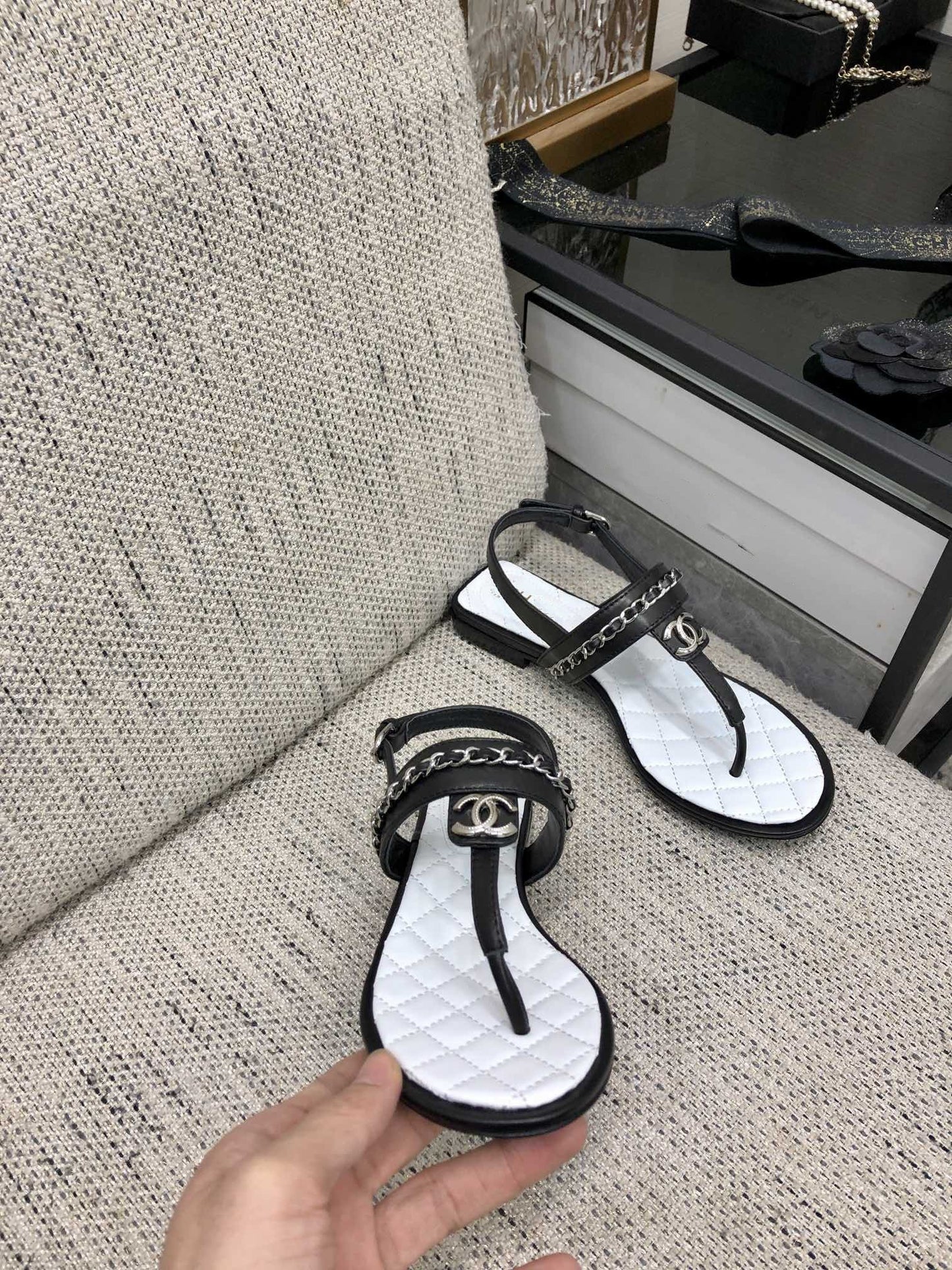 cc sandal white black quilted lambskin