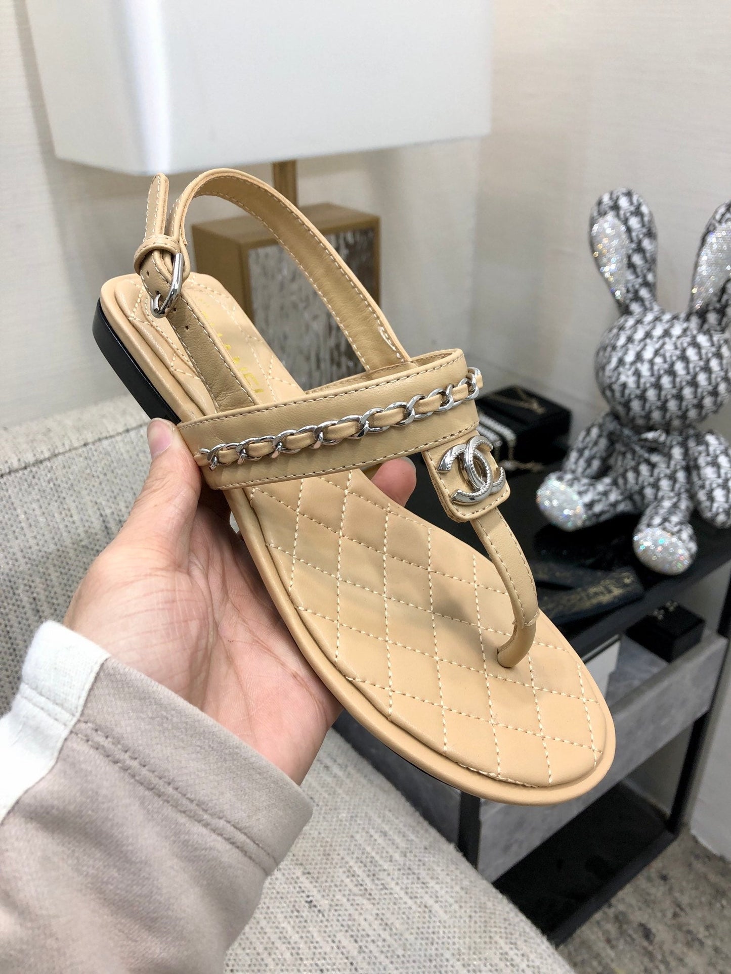 cc sandal beige quilted lambskin