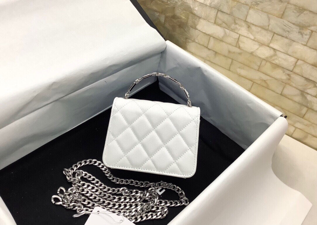 cc woc 13cm with top handle white quilted caviar leather silver hardware