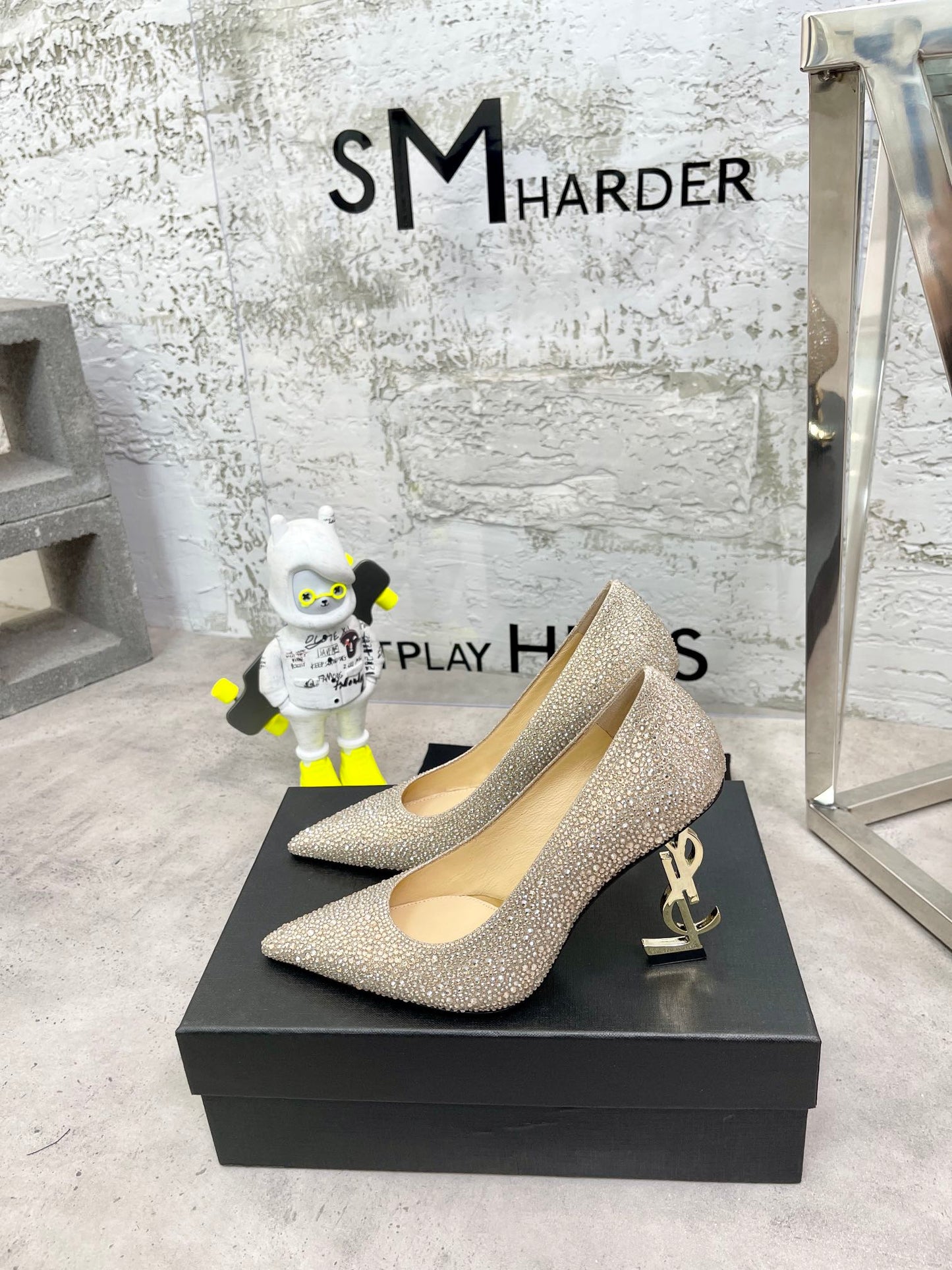 SL OPYUM BASIC HIGH HEEL GOLD CRYSTAL SATIN