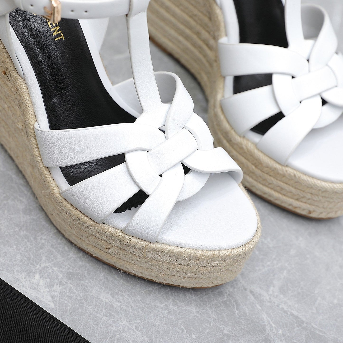 SL TRIBUTE WEDGE SANDALS WHITE CALFSKIN