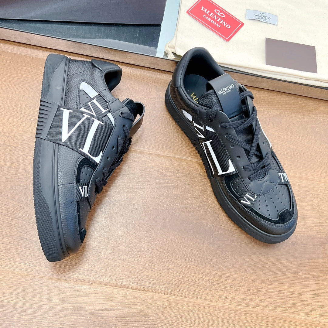 VL7N LOW-TOP BLACK CALFSKIN AND FABRIC SNEAKER WITH BANDS