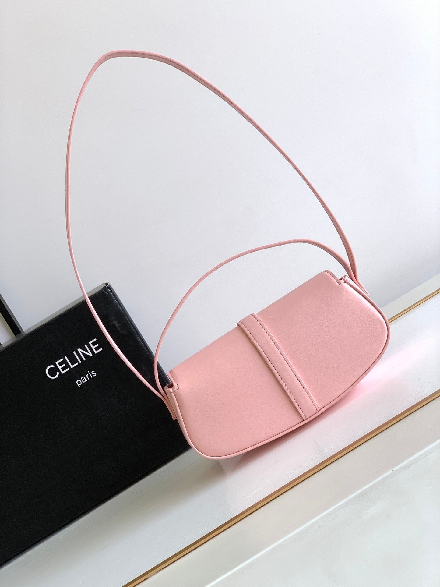 MINI TABOU CLUTCH 18 CALFSKIN SAKURA PINK