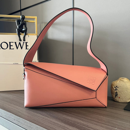 Loew Puzzle 28.7cm Hobo Bag Pink Smooth Calfskin