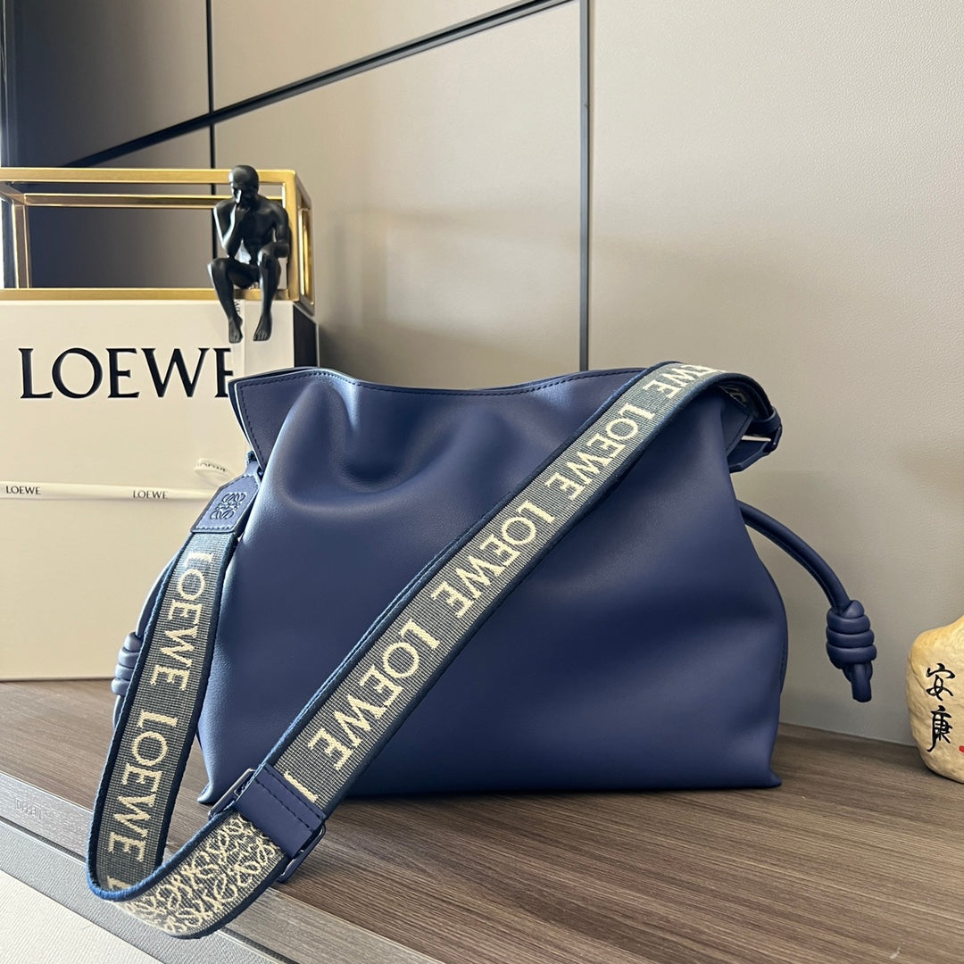 Loew BLue Purple Flamenco Puffer Shoulder Bag