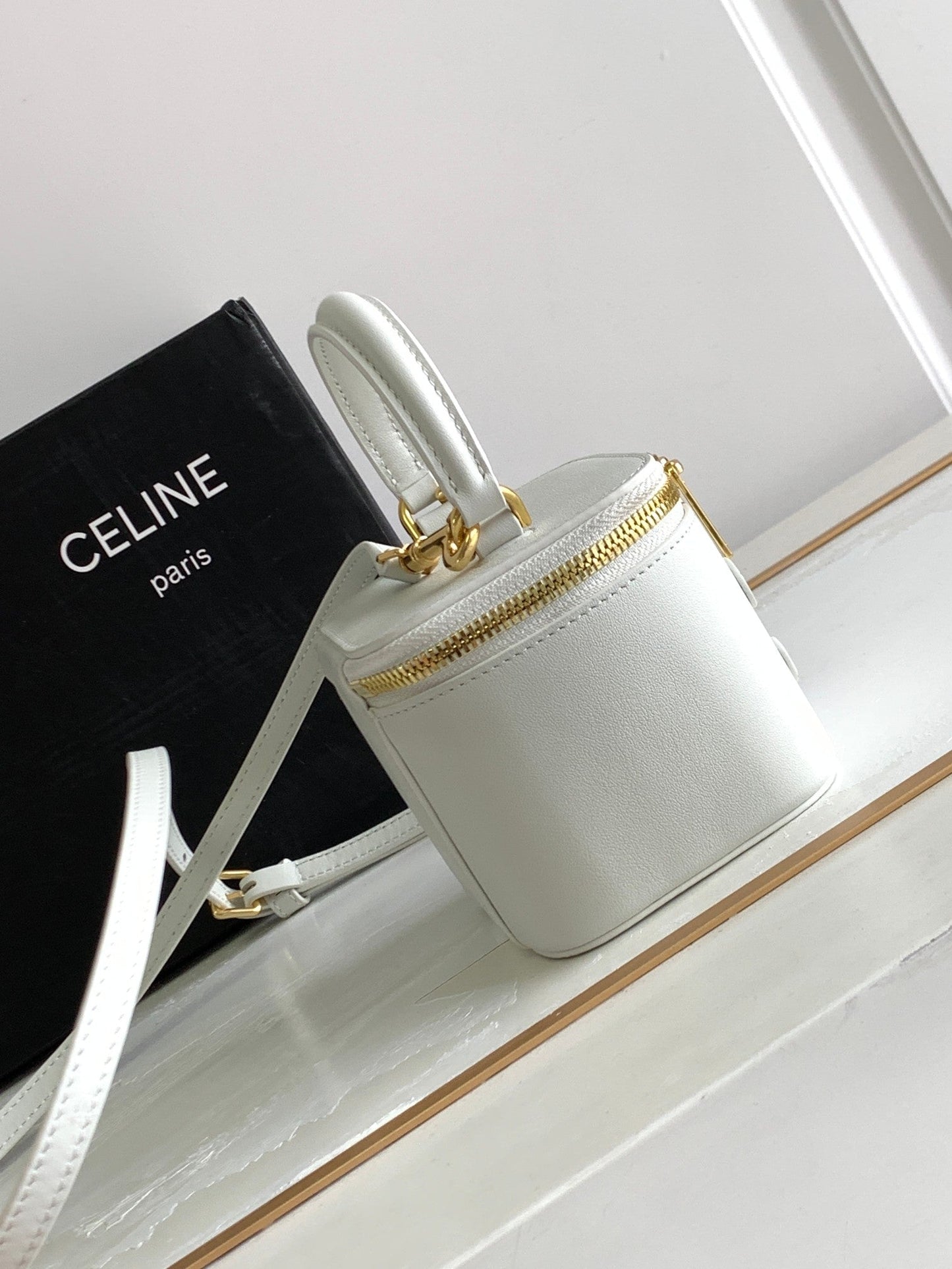 MINI VANITY CASE TRIOMPHE WHITE CALFSKIN