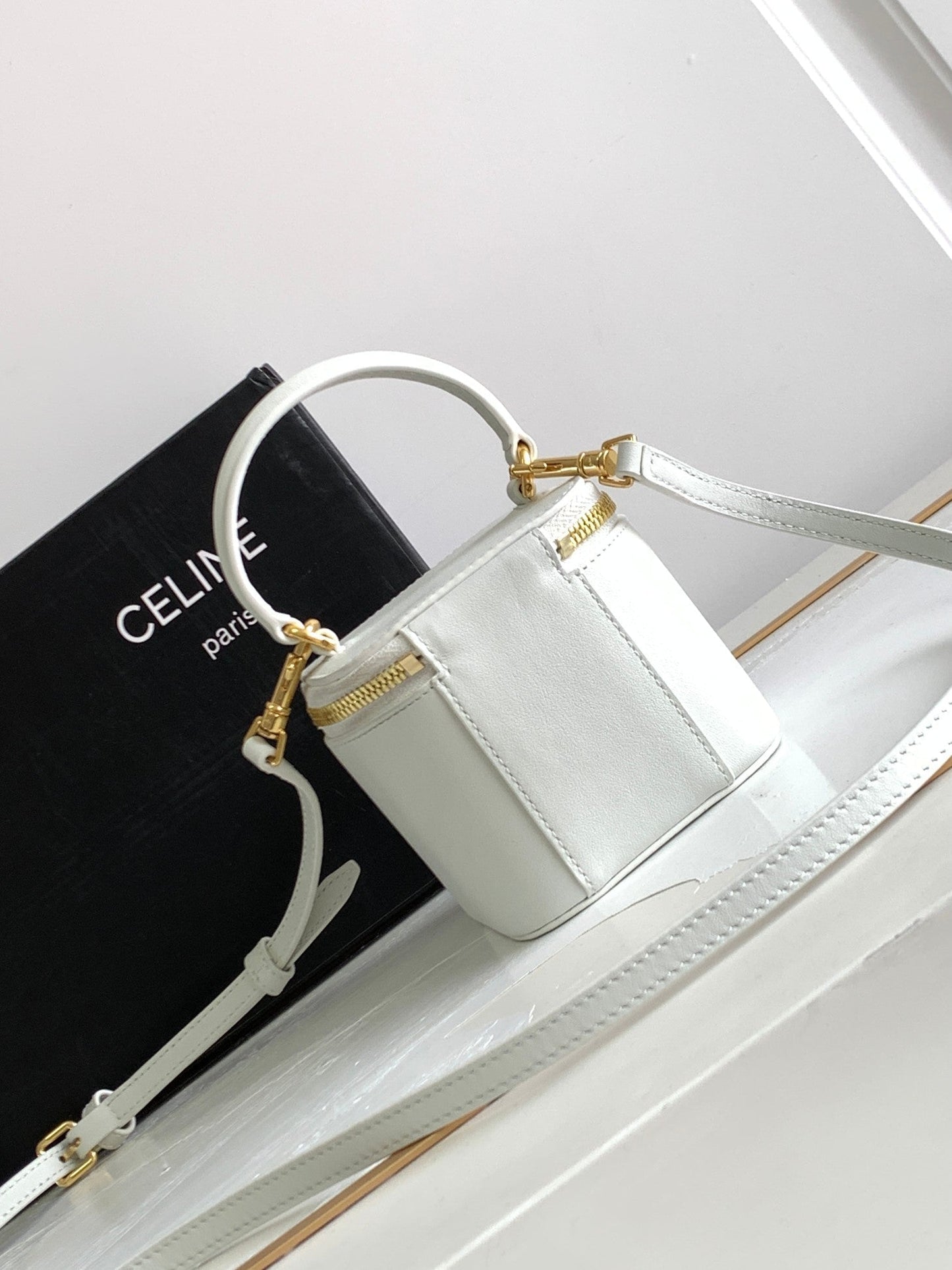 MINI VANITY CASE TRIOMPHE WHITE CALFSKIN