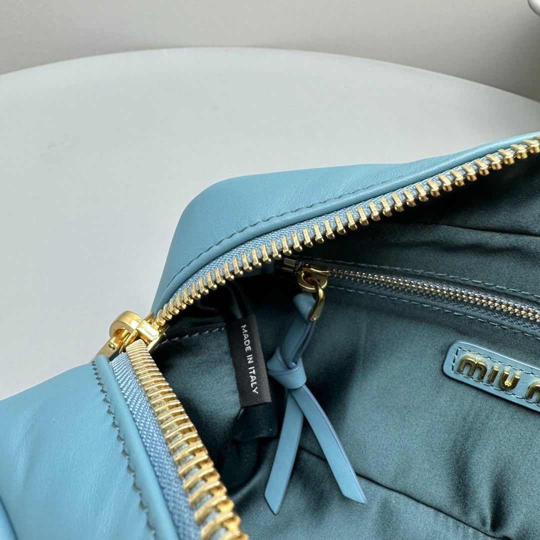 ARCADIE SMALL 22 BAG IN BLUE MINT CALFSKIN