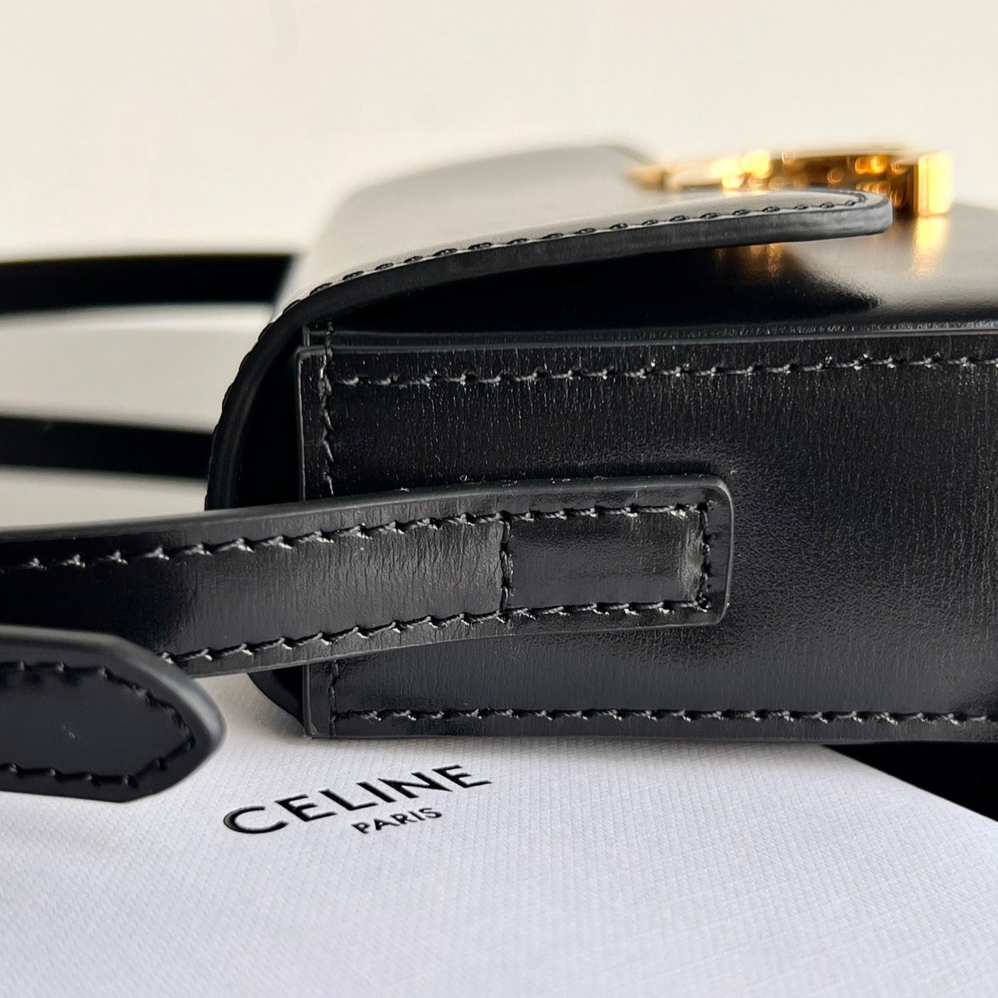 TRIOMPHE 20 BLACK CALFSKIN