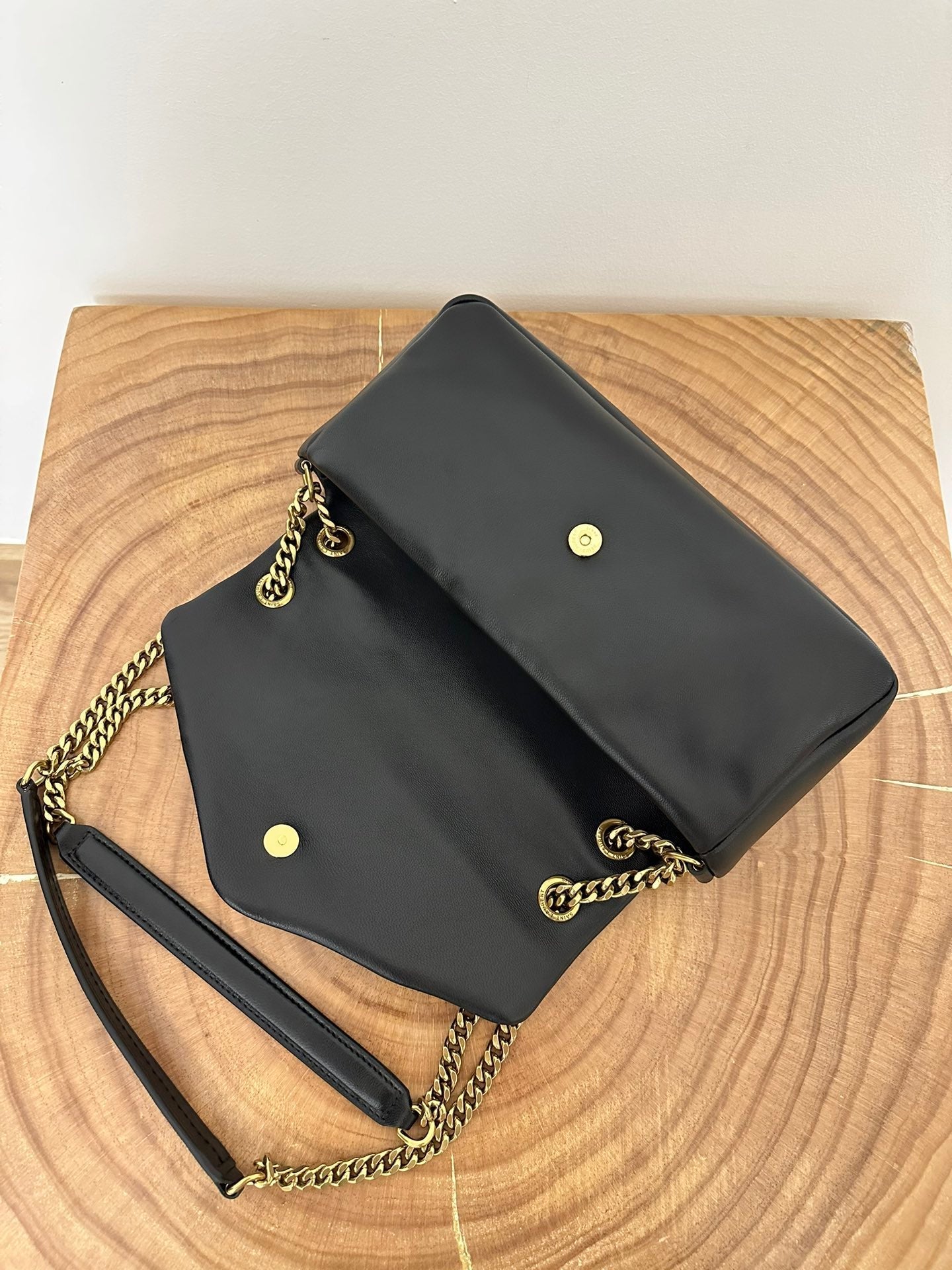 SL 26cm Calypso Chain Bag Black Leather