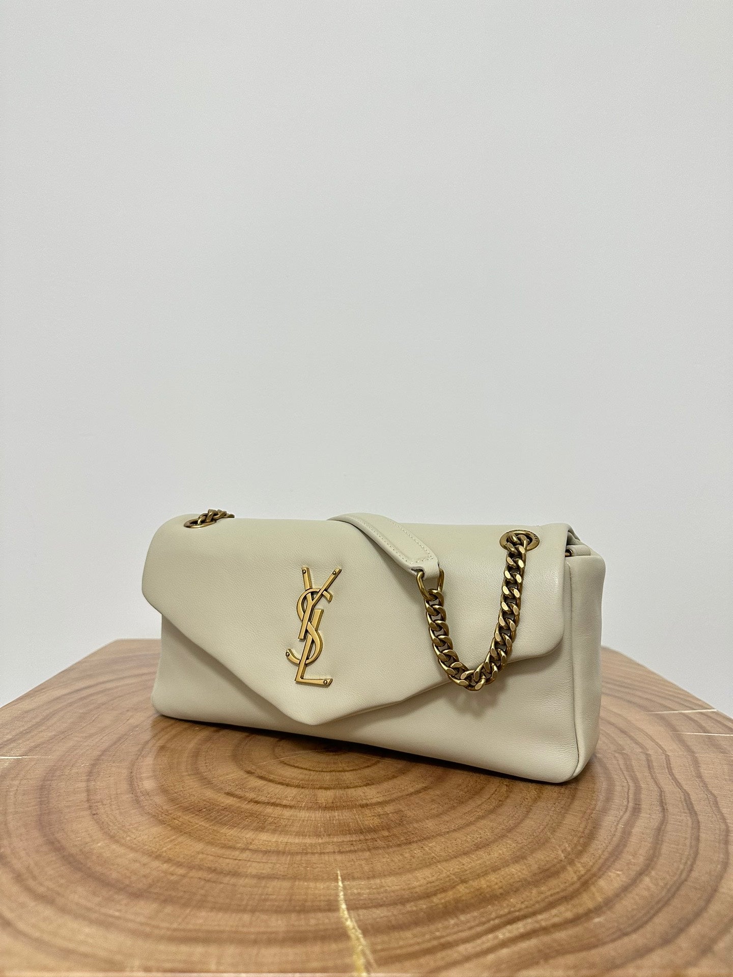 SL 26cm Calypso Chain Bag White Leather