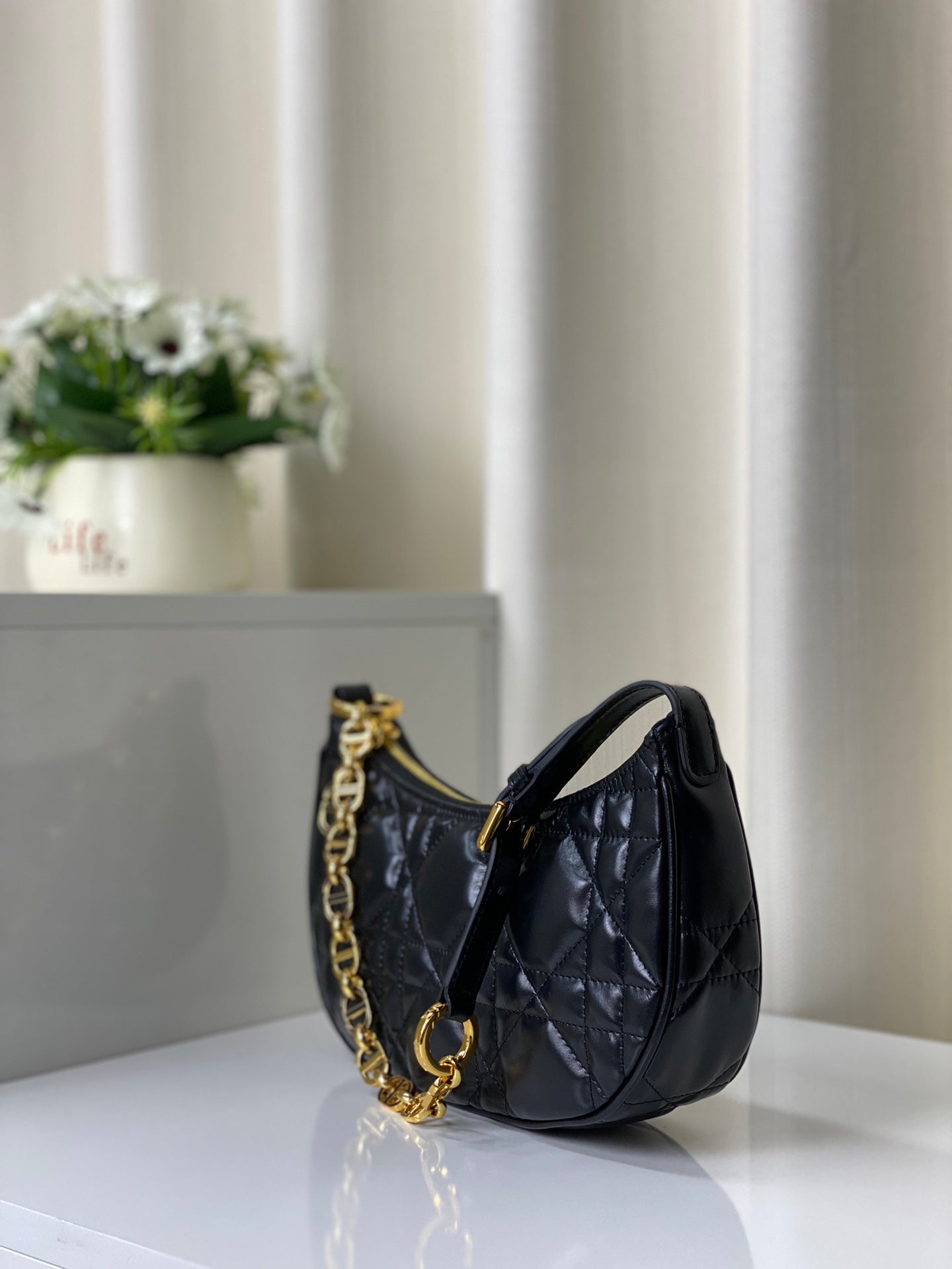 CD LOUNGE 26 BAG IN BLACK LAMBSKIN