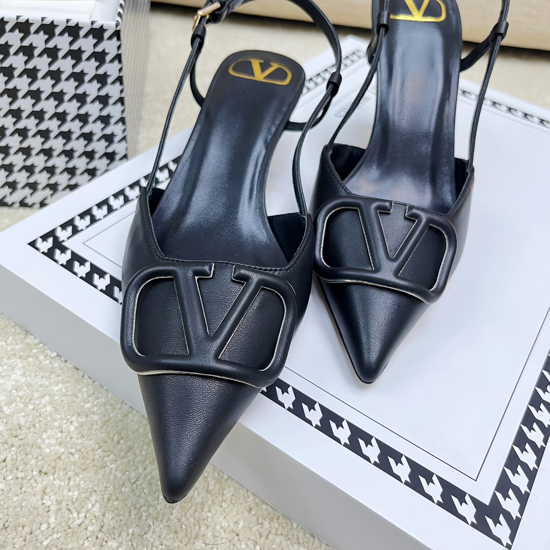 VLOGO SLINGBACK PUMP IN BLACK CALFSKIN LEATHER