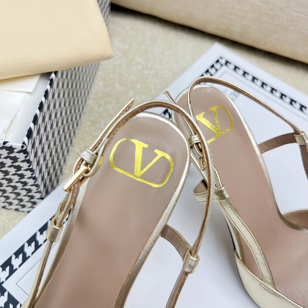 VLOGO SLINGBACK PUMP IN LIGHT GOLD CALFSKIN LEATHER