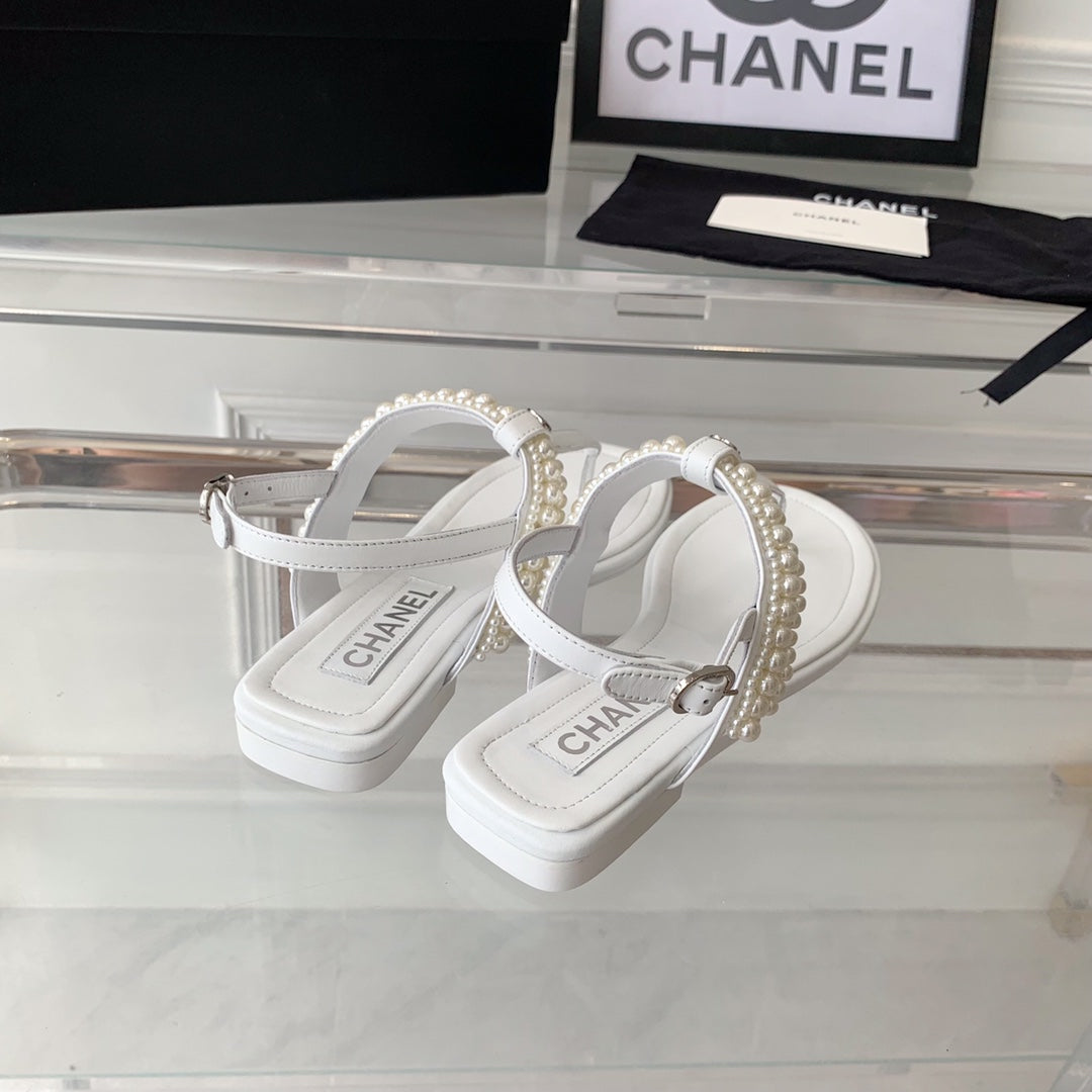 slingbacks thong sandal white lambskin mop