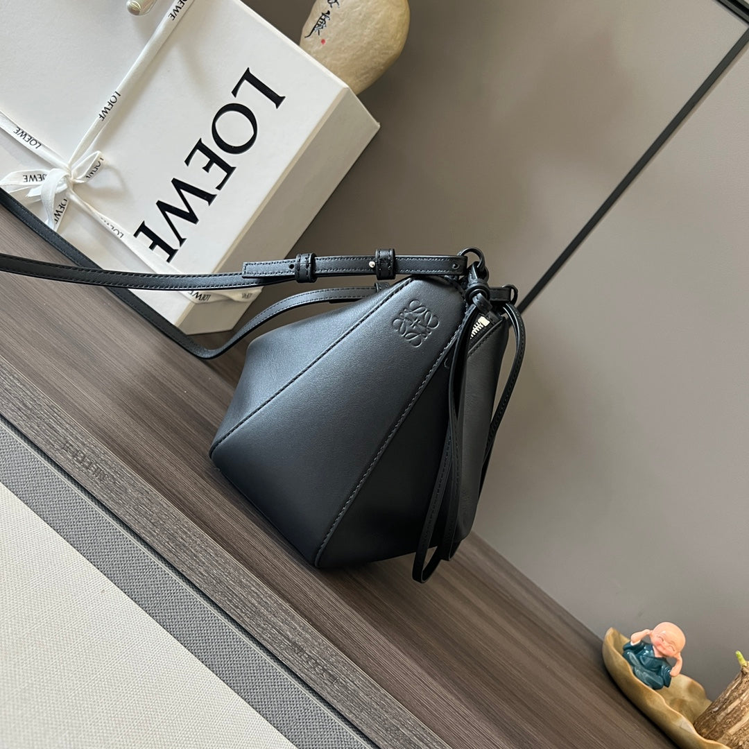 LOE LUNA HOBO 28 BAG IN BLACK CALFSKIN