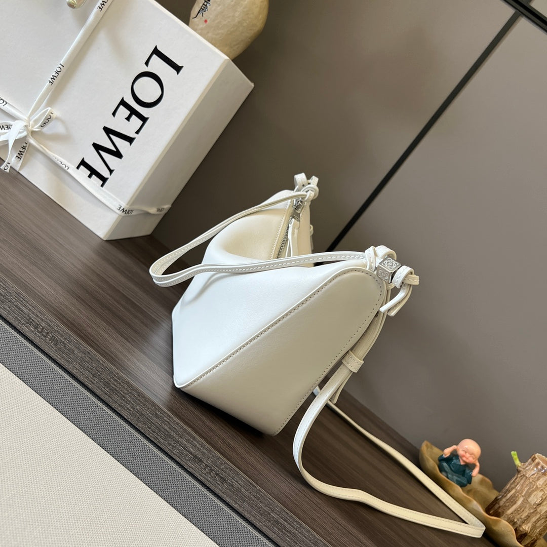 LOE LUNA HOBO 28 BAG IN WHITE CALFSKIN