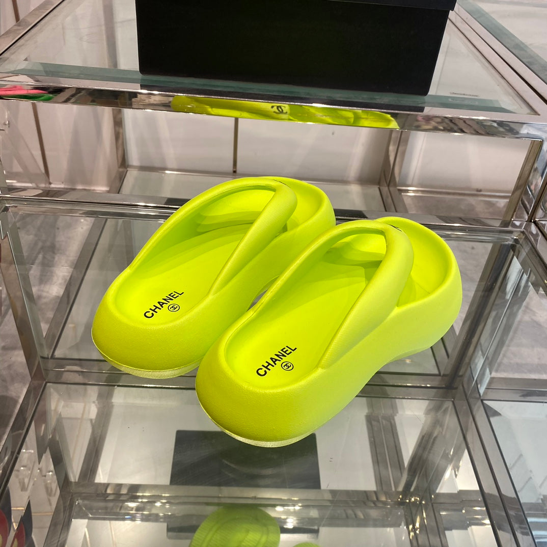 CC Flipflops Lemon Yellow Foam 204120