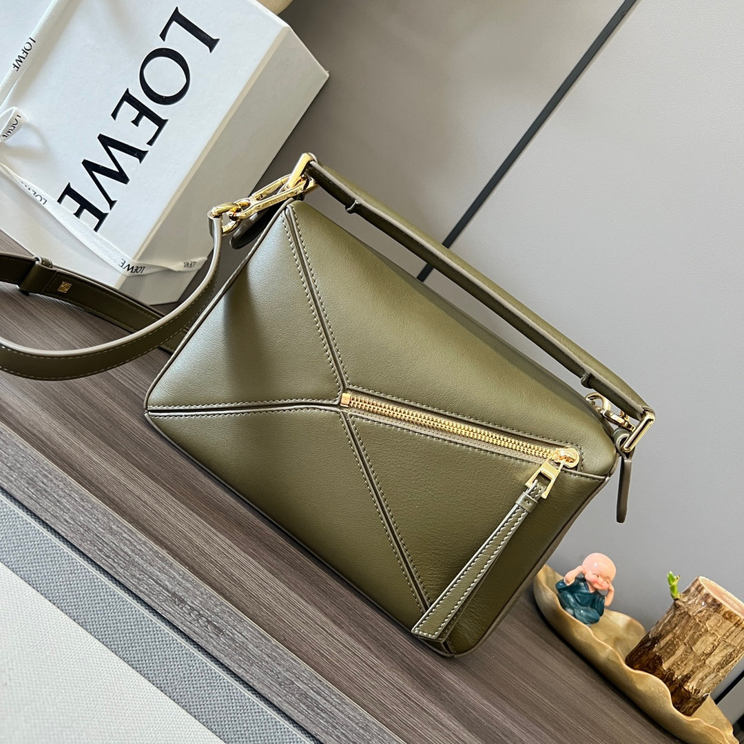 Small Puzzle 24cm bag in soft grained olive calfskin