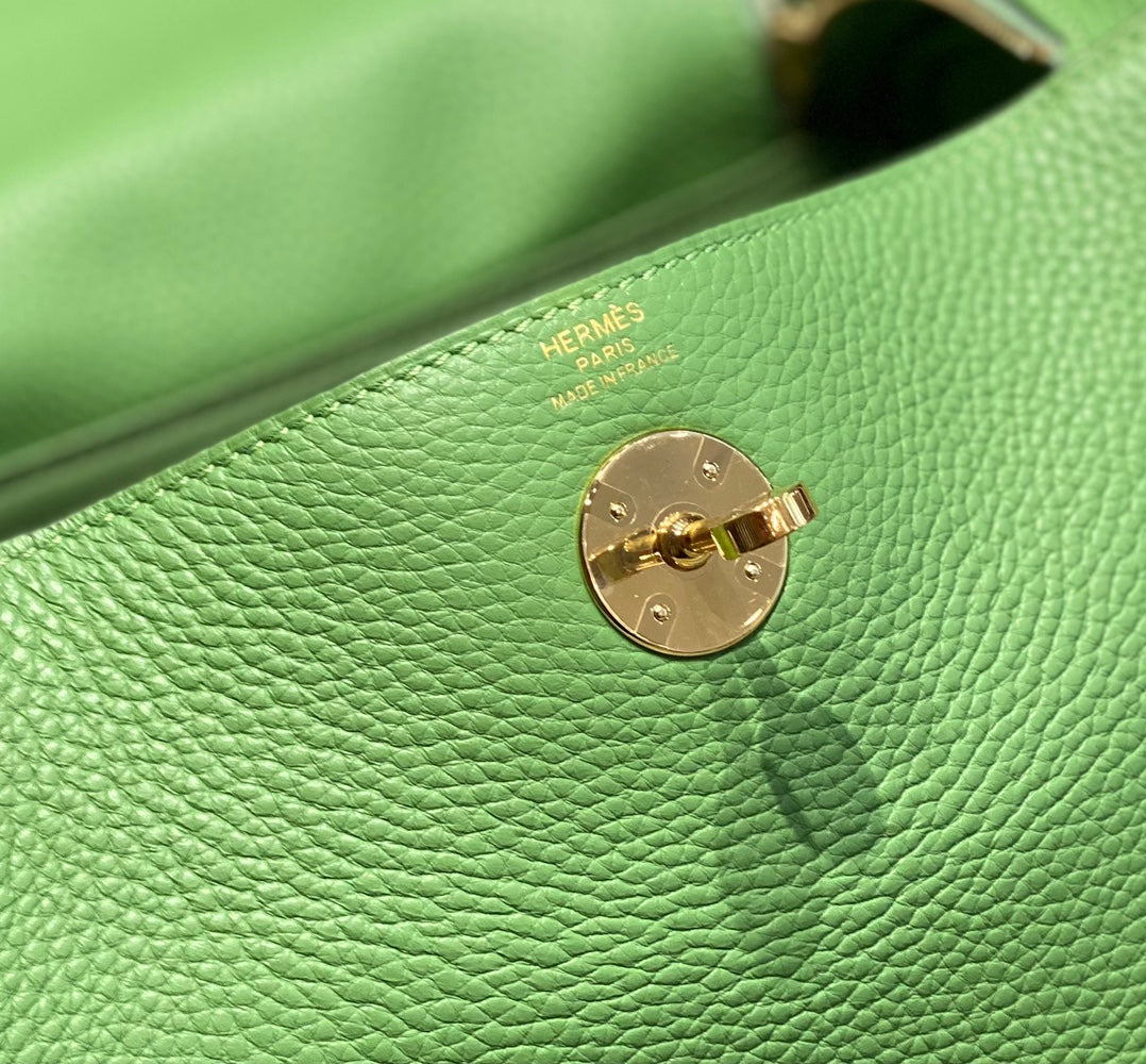 HM LINDY 26 BAG KELLY GREEN TAURILLON CLEMENCE LEATHER